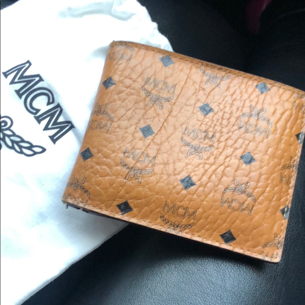MCM men’s wallet